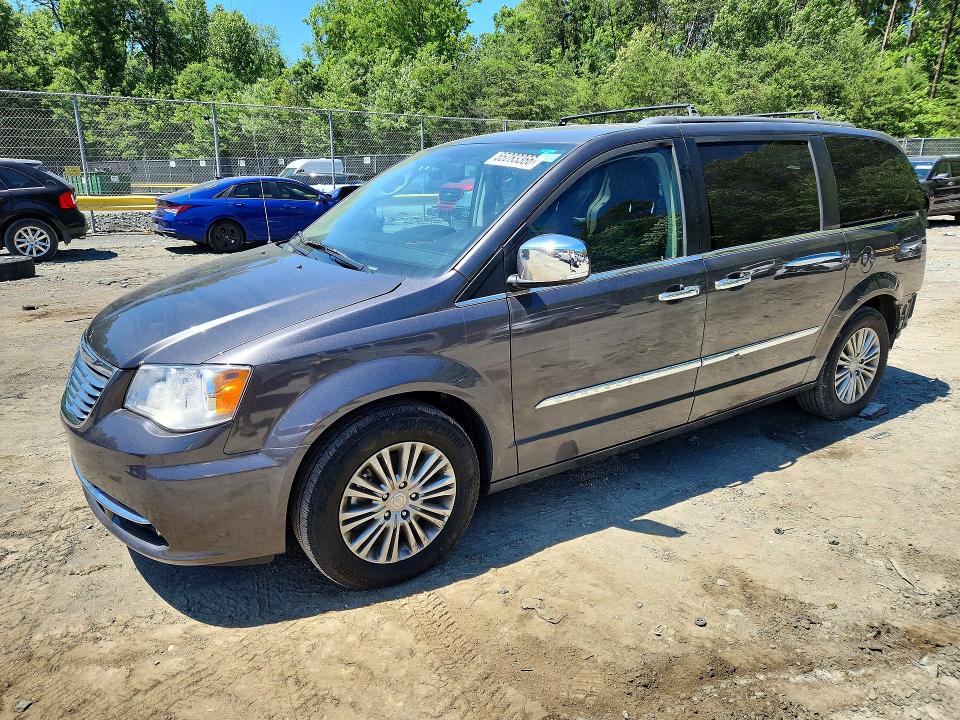 55283366 :رقم المزاد ، 2C4RC1CG9GR303968 vin ، 2016 Chrysler Town & Country مزاد بيع