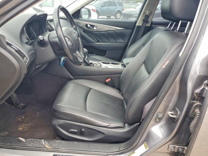 53781046 :رقم المزاد ، JN1BV7APXFM332952 vin ، 2015 Infiniti Q50 مزاد بيع