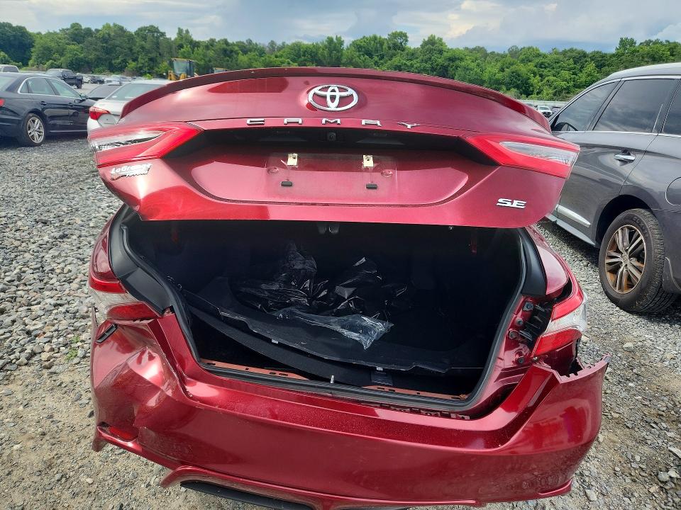 Auction sale of the 2018 Toyota Camry, vin: 4T1B11HK7JU646949, lot number: 55360486