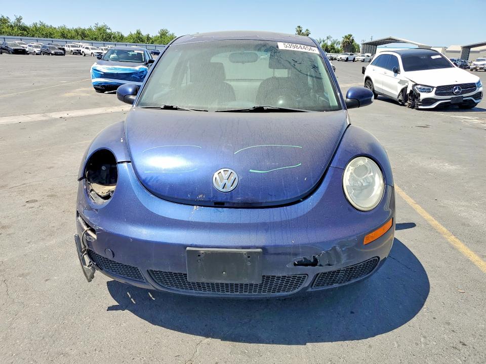 53984456 :رقم المزاد ، 3VWRW31C36M413436 vin ، 2006 Volkswagen New Beetle مزاد بيع