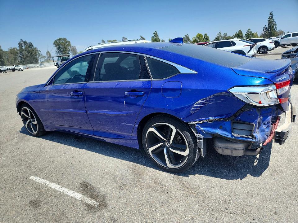 54657036 :رقم المزاد ، 1HGCV1F36JA029585 vin ، 2018 Honda Accord مزاد بيع