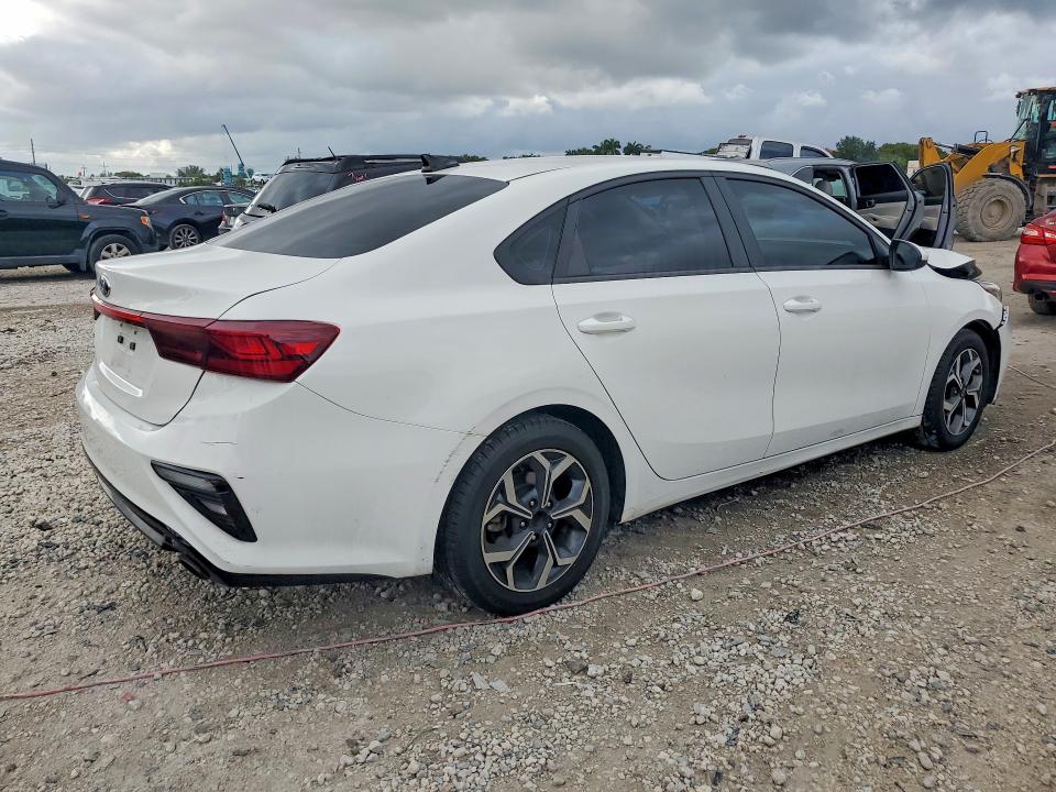 Продаж на аукціоні авто 2021 Kia Forte, vin: 3KPF24AD3ME329589, номер лоту: 52238786