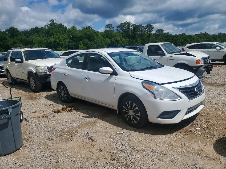 53240766 :رقم المزاد ، 3N1CN7AP2FL872956 vin ، 2015 Nissan Versa مزاد بيع