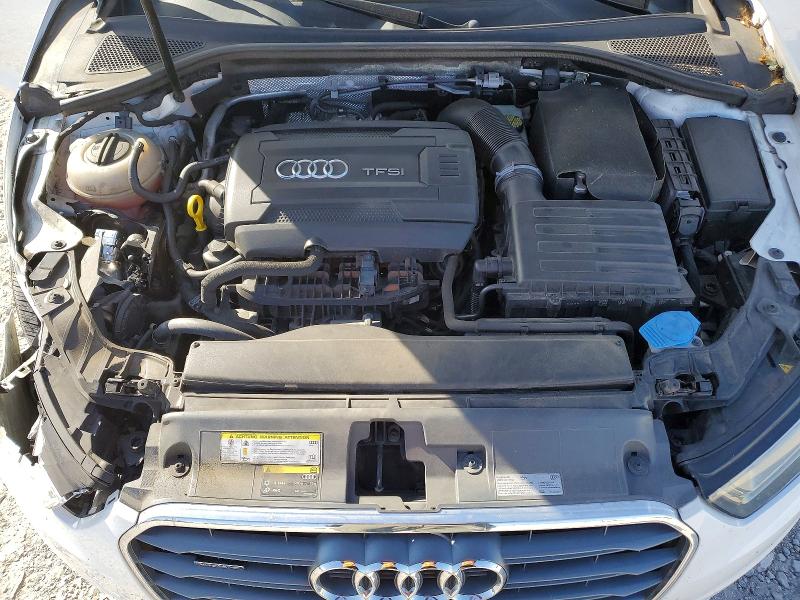 Продаж на аукціоні авто 2016 Audi A3, vin: WAUB8GFF1G1044290, номер лоту: 52087356