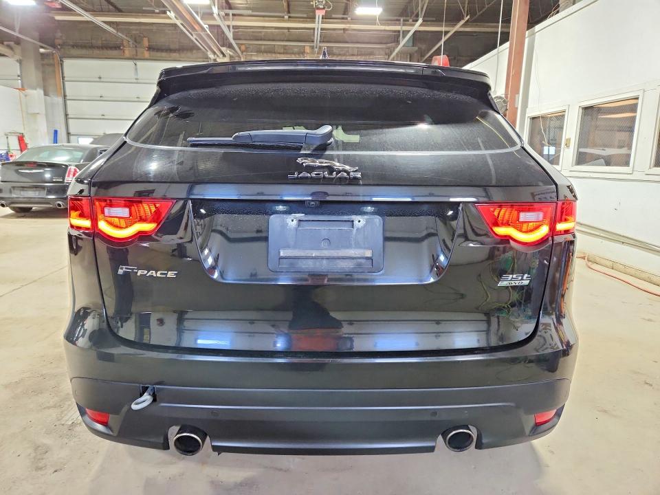 Продажа на аукционе авто 2017 Jaguar F-pace, vin: SADCK2BV4HA068002, номер лота: 52095346
