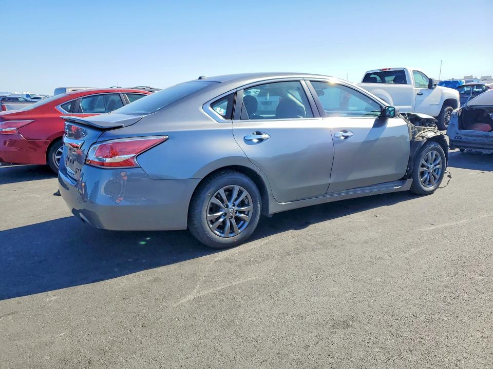 54134536 :رقم المزاد ، 1N4AL3AP7FC475912 vin ، 2015 Nissan Altima مزاد بيع