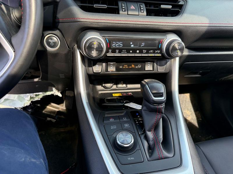 52946966 :رقم المزاد ، JTMGB3FVXPD122428 vin ، 2023 Toyota Rav4 Prime مزاد بيع