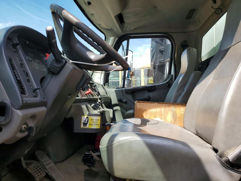 Продаж на аукціоні авто 2007 Freightliner M2, vin: 1FVACXCSX7HX24750, номер лоту: 51684936