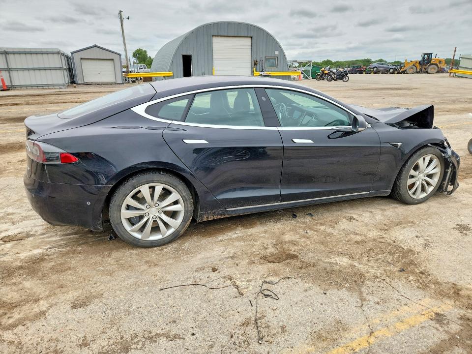 Продажа на аукционе авто 2017 Tesla Model S, vin: 5YJSA1E28HF199334, номер лота: 54275766