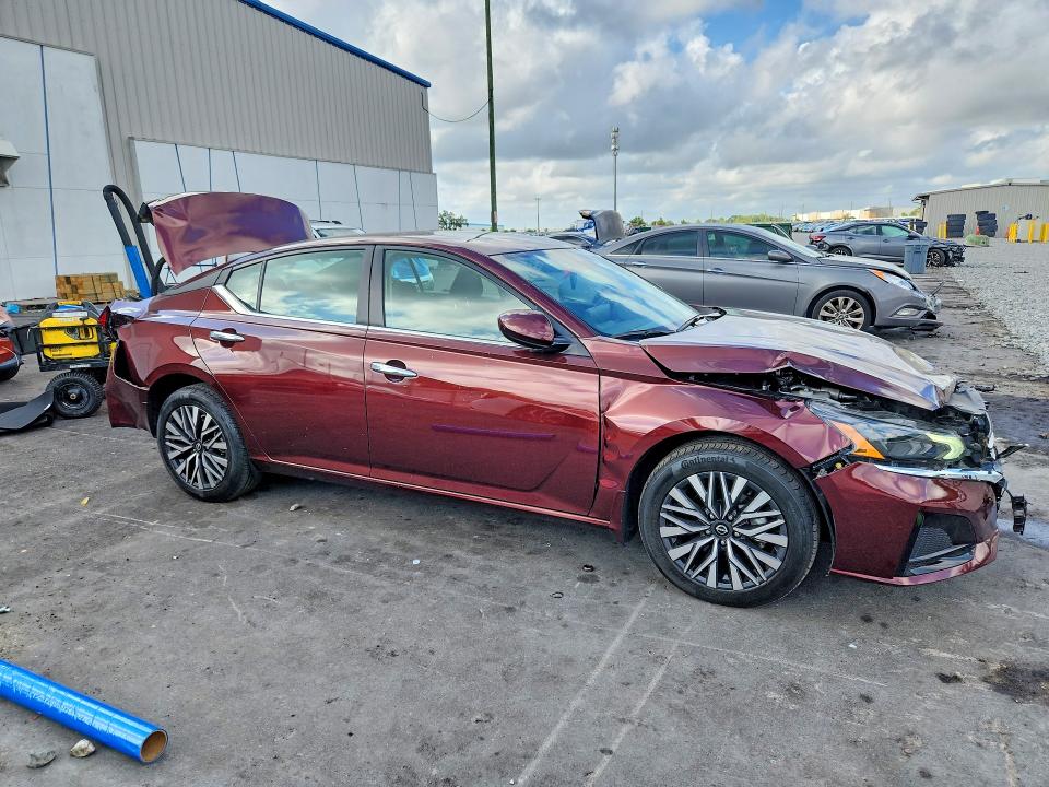 54010686 :رقم المزاد ، 1N4BL4DW5RN315002 vin ، 2024 Nissan Altima مزاد بيع