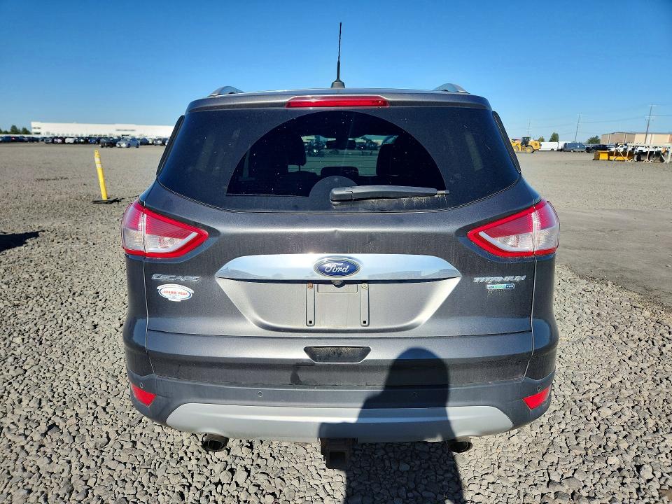 2015 Ford Escape მანქანა იყიდება აუქციონზე, vin: 1FMCU9J99FUC07423, აუქციონის ნომერი: 52363436