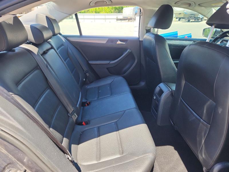 53283006 :رقم المزاد ، 3VWLL7AJ6EM416608 vin ، 2014 Volkswagen Jetta مزاد بيع