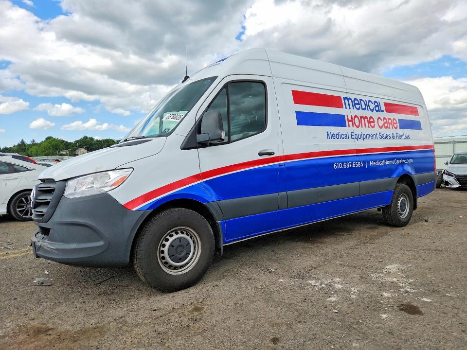 53789026 :رقم المزاد ، W1Y40CHY8PT131355 vin ، 2023 Mercedes Benz Sprinter مزاد بيع