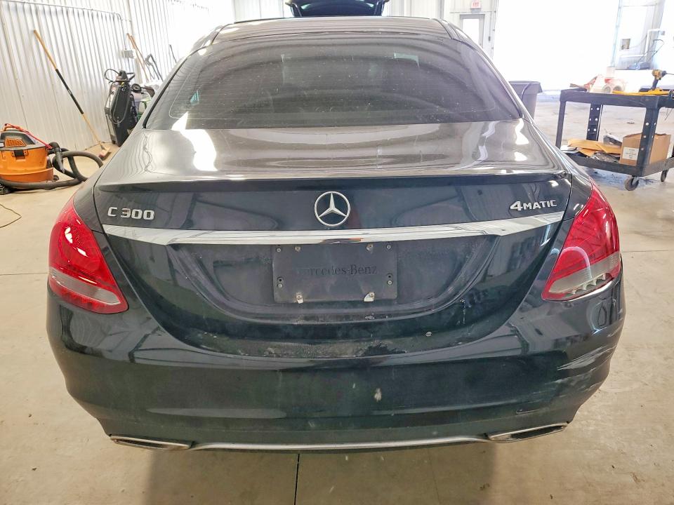 2016 Mercedes-benz C მანქანა იყიდება აუქციონზე, vin: 55SWF4KB8GU103675, აუქციონის ნომერი: 52056326