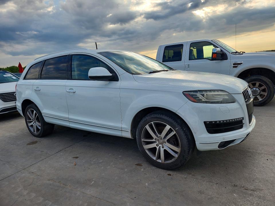 55302676 :رقم المزاد ، WA1LGAFE4FD004047 vin ، 2015 Audi Q7 مزاد بيع