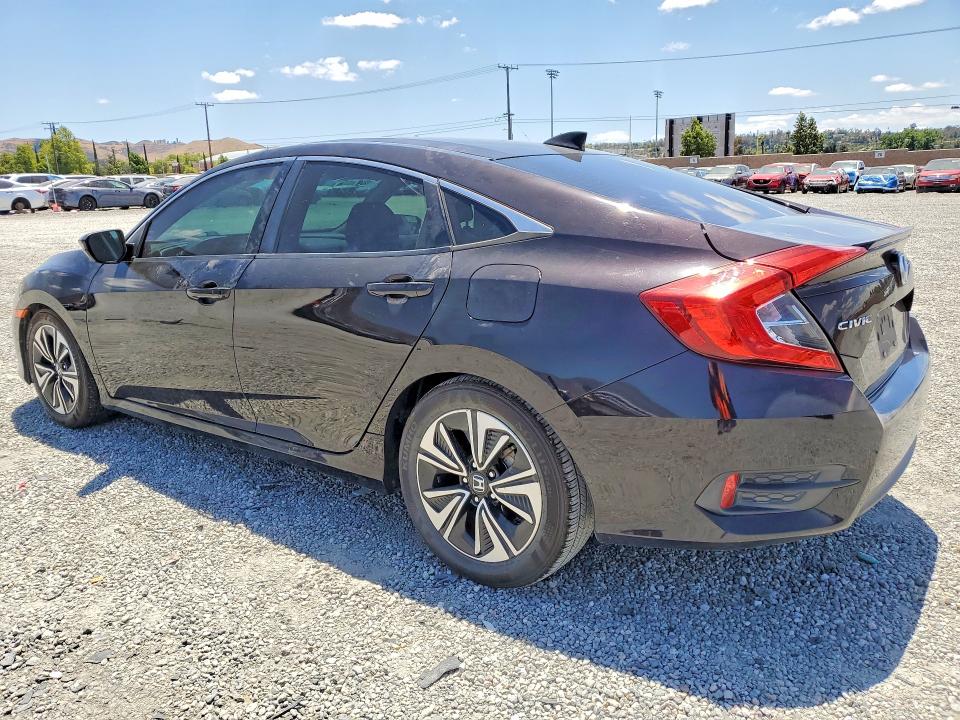 55379626 :رقم المزاد ، 2HGFC1F34HH644702 vin ، 2017 Honda Civic مزاد بيع