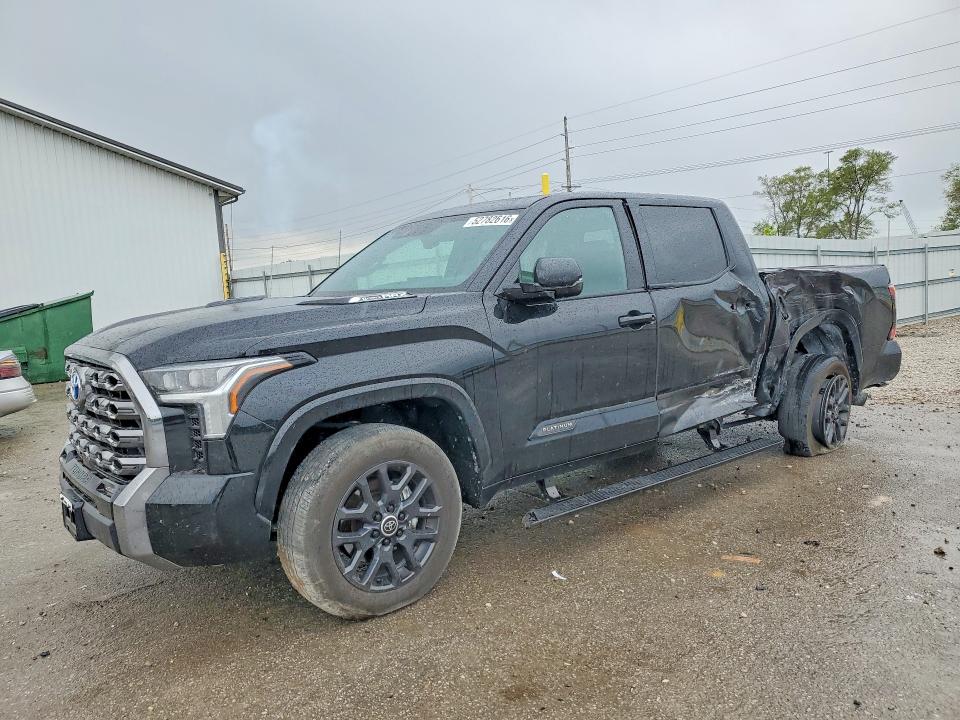 Продаж на аукціоні авто 2024 Toyota Tundra, vin: 5TFNC5DB3RX062681, номер лоту: 52782616