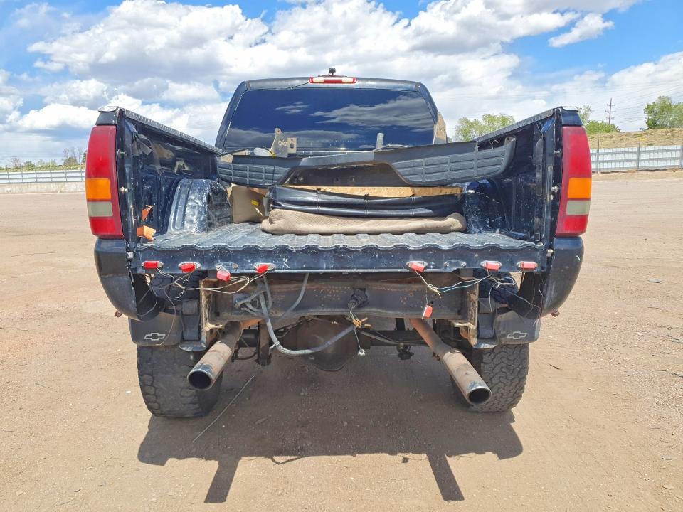 2002 Chevrolet Silverado მანქანა იყიდება აუქციონზე, vin: 1GCHK23U32F127705, აუქციონის ნომერი: 51000026