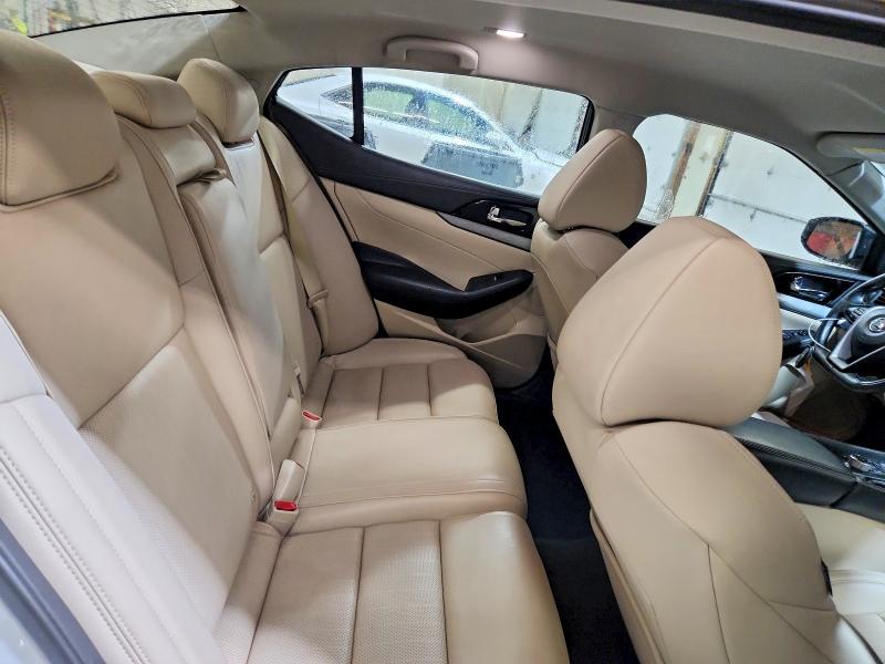 51692606 :رقم المزاد ، 1N4AA6AP0GC440220 vin ، 2016 Nissan Maxima مزاد بيع
