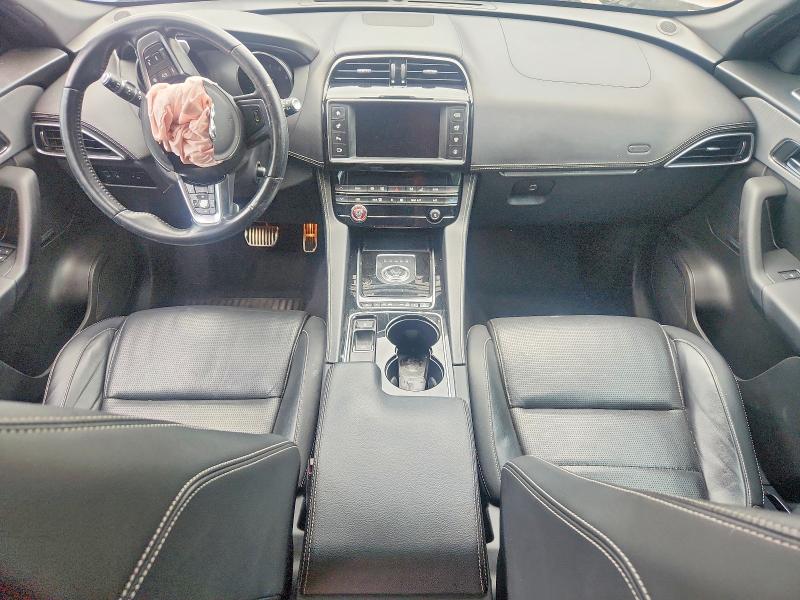 2017 Jaguar F-pace მანქანა იყიდება აუქციონზე, vin: SADCM2BV8HA498190, აუქციონის ნომერი: 54231906