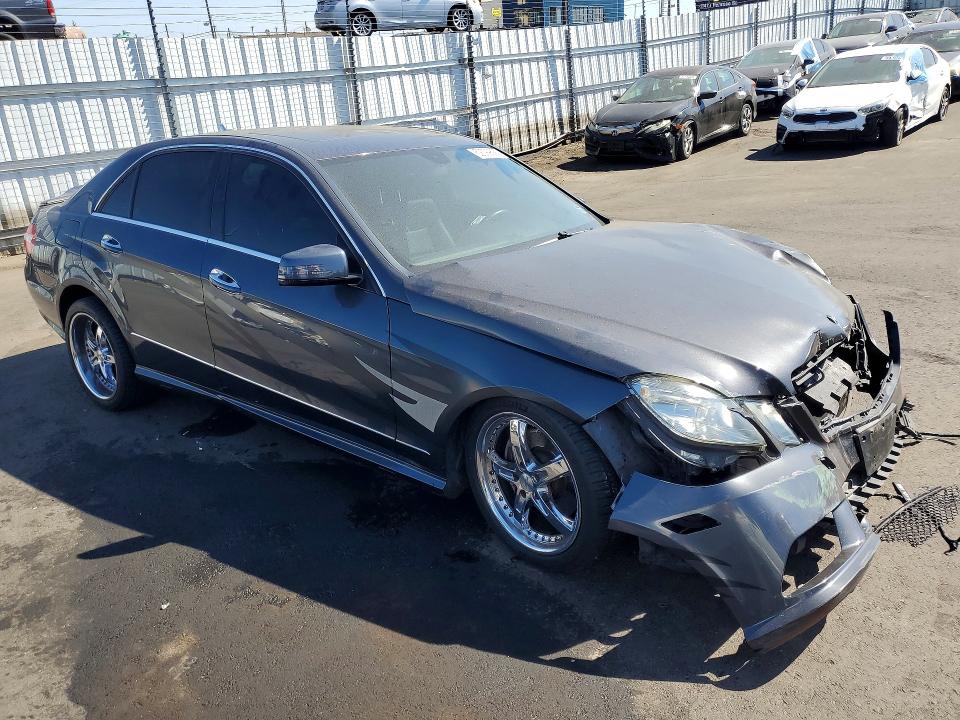 52099686 :رقم المزاد ، WDDHF5GB1BA329167 vin ، 2011 Mercedes-benz E مزاد بيع