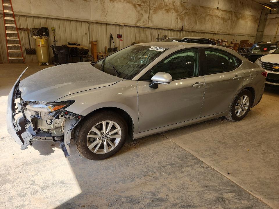Продажа на аукционе авто 2025 Toyota Camry, vin: 4T1DAACK3SU100764, номер лота: 52996886