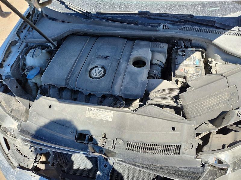 49610416 :رقم المزاد ، 3VWTZ7AJ2AM698416 vin ، 2010 Volkswagen Jetta مزاد بيع