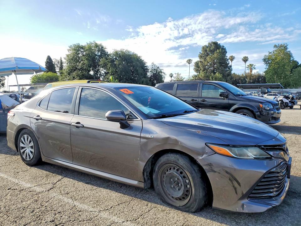Продаж на аукціоні авто 2020 Toyota Camry, vin: 4T1C31AK4LU542544, номер лоту: 52487736