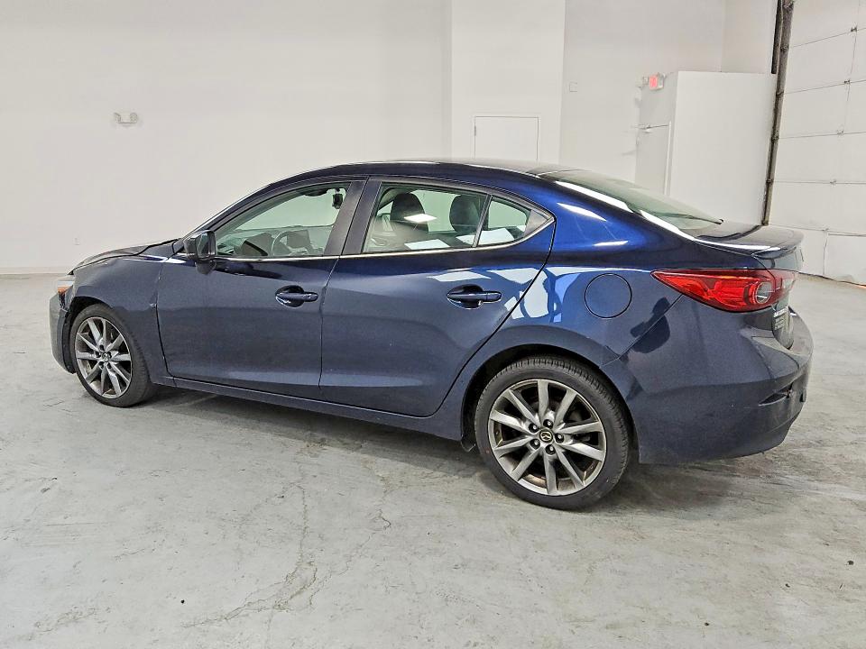 2018 Mazda 3 მანქანა იყიდება აუქციონზე, vin: 3MZBN1V3XJM174088, აუქციონის ნომერი: 50973216