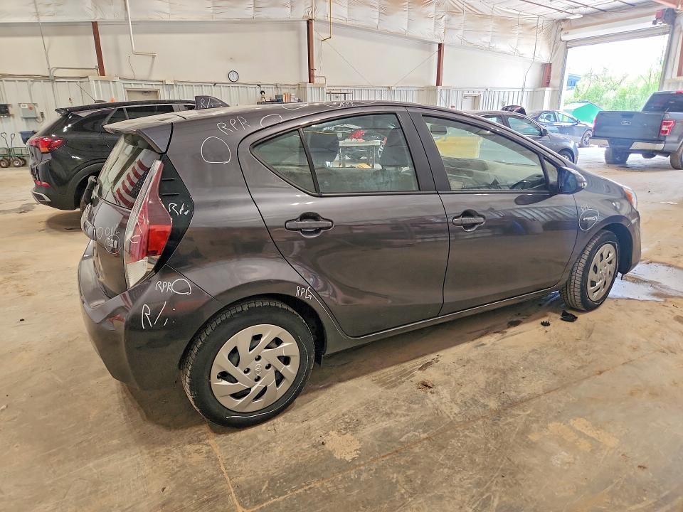 54141246 :رقم المزاد ، JTDKDTB38G1132465 vin ، 2016 Toyota Prius C مزاد بيع