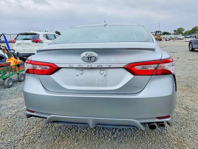 2020 Toyota Camry მანქანა იყიდება აუქციონზე, vin: 4T1G11AK0LU870440, აუქციონის ნომერი: 53289406