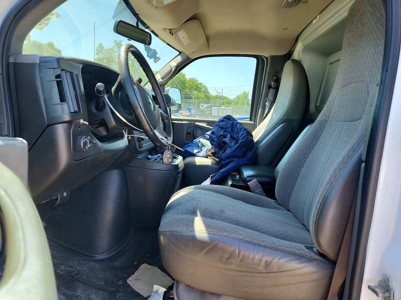55069736 :رقم المزاد ، 1GCWGFCFXF1154856 vin ، 2015 Chevrolet Express G2500 مزاد بيع