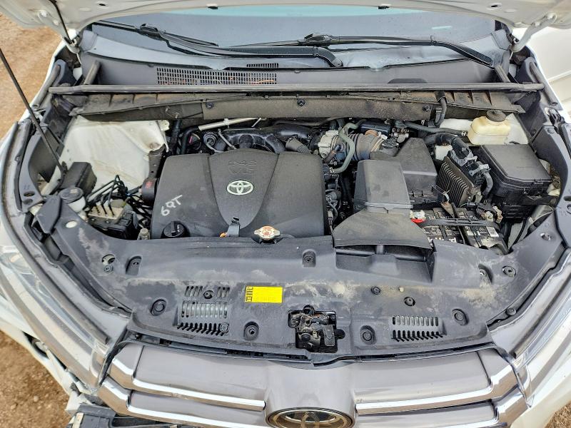 53979156 :رقم المزاد ، 5TDDZRFH3JS873832 vin ، 2018 Toyota Highlander مزاد بيع
