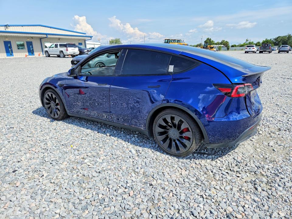 2022 Tesla Model Y მანქანა იყიდება აუქციონზე, vin: 7SAYGDEF3NF372818, აუქციონის ნომერი: 55675066