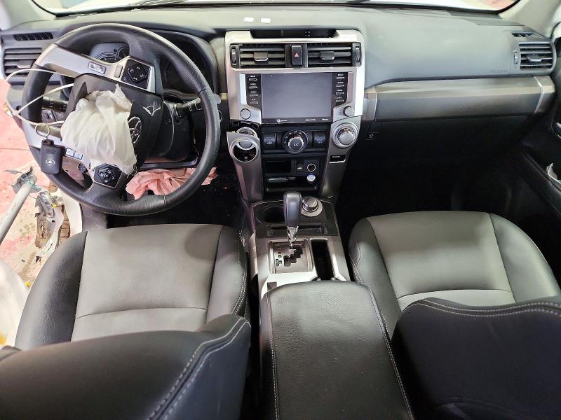 2020 Toyota 4runner მანქანა იყიდება აუქციონზე, vin: JTEBU5JR1L5757497, აუქციონის ნომერი: 54347406