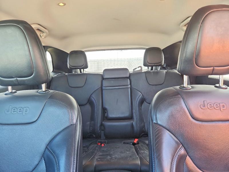 52326596 :رقم المزاد ، 1C4PJMDXXKD335353 vin ، 2019 Jeep Cherokee مزاد بيع