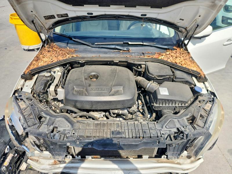 Продаж на аукціоні авто 2015 Volvo S60, vin: YV140MFK0F2355470, номер лоту: 54454046
