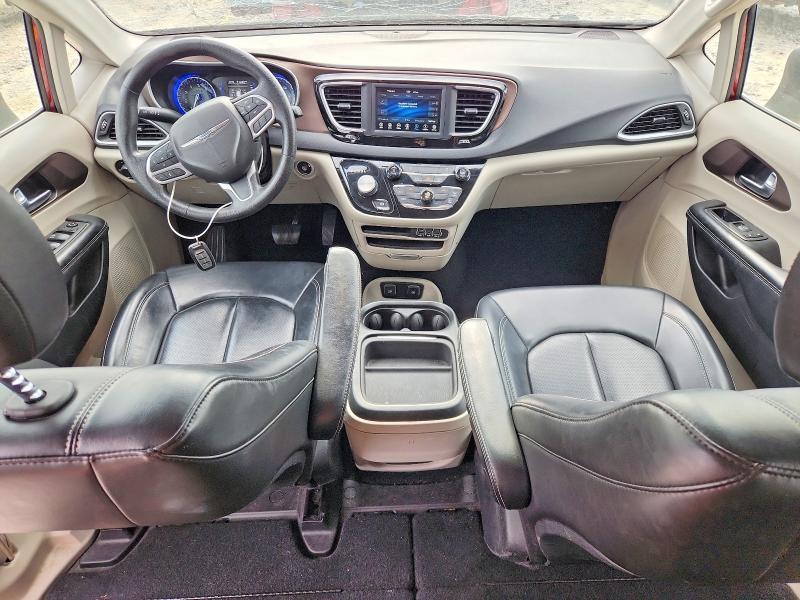 2021 Chrysler Voyager მანქანა იყიდება აუქციონზე, vin: 2C4RC1DG5MR504521, აუქციონის ნომერი: 53128966