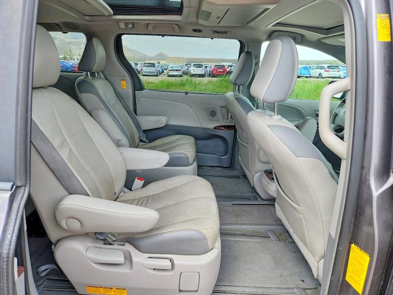Продажа на аукционе авто 2014 Toyota Sienna, vin: 5TDDK3DC3ES090718, номер лота: 50372046