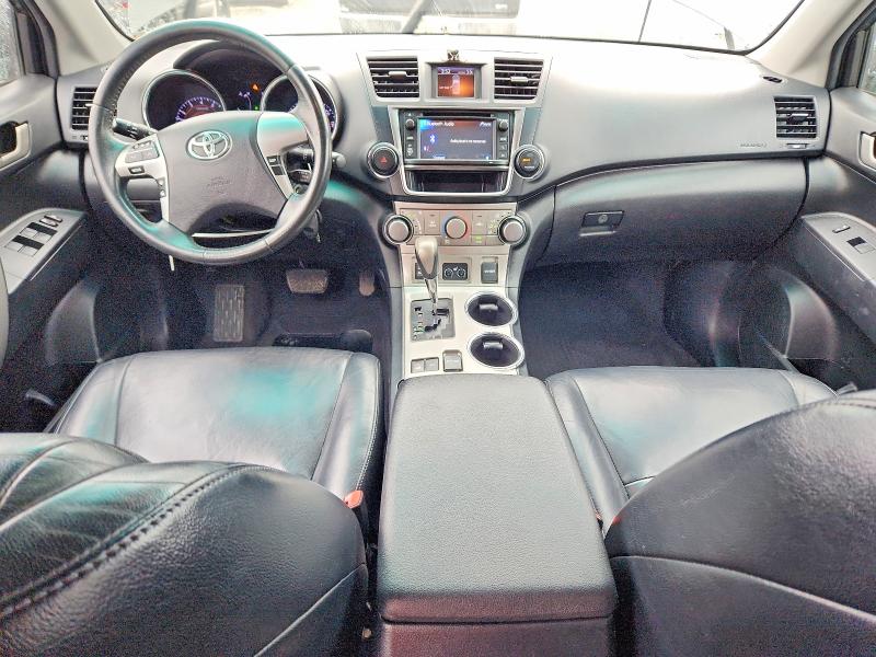 2013 Toyota Highlander მანქანა იყიდება აუქციონზე, vin: 5TDBK3EH0DS273249, აუქციონის ნომერი: 55380946