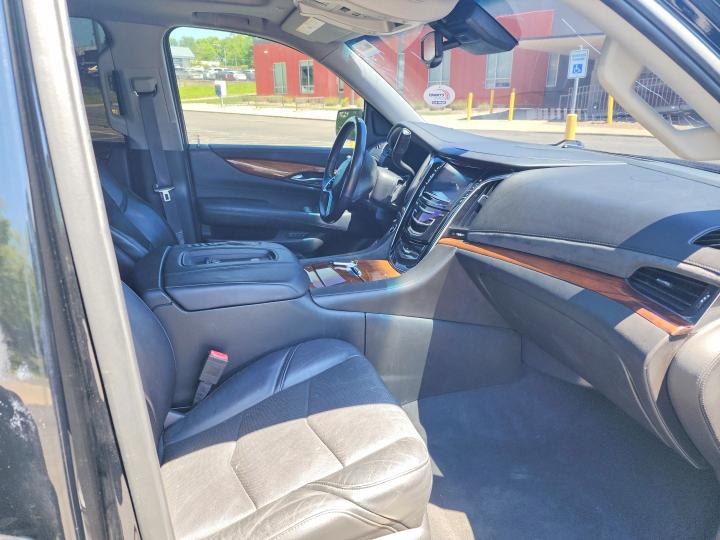 Продажа на аукционе авто 2015 Cadillac Escalade, vin: 1GYS4CKJXFR305170, номер лота: 52453716