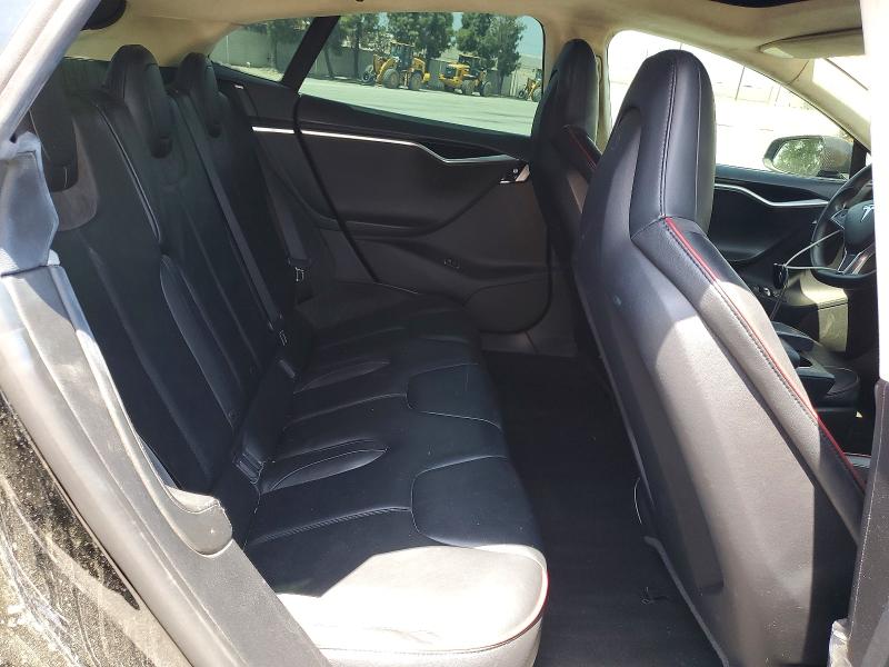 2013 Tesla Model S მანქანა იყიდება აუქციონზე, vin: 5YJSA1DP6DFP03502, აუქციონის ნომერი: 52185736