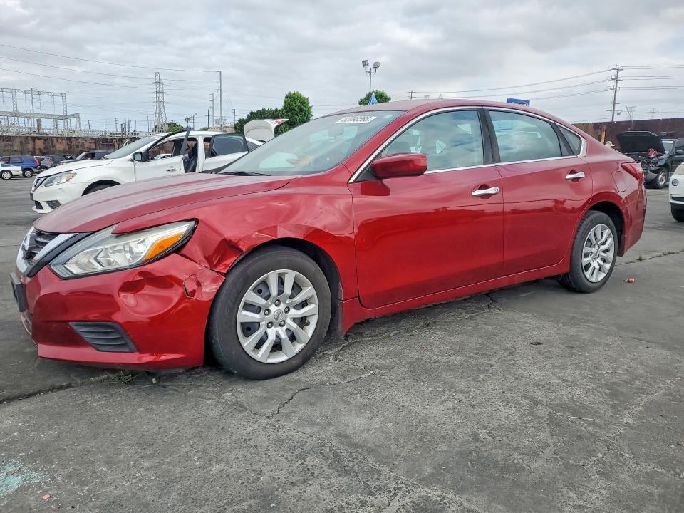 52098586 :رقم المزاد ، 1N4AL3AP8JC145401 vin ، 2018 Nissan Altima مزاد بيع