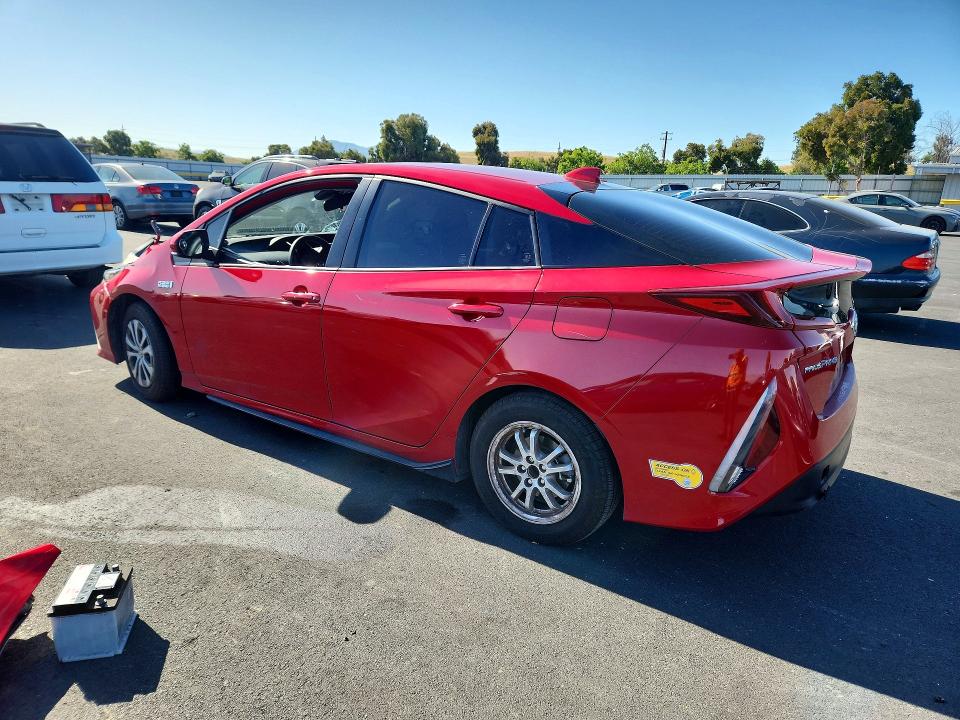 2022 Toyota Prius Prime მანქანა იყიდება აუქციონზე, vin: JTDKAMFP6N3223831, აუქციონის ნომერი: 54819176