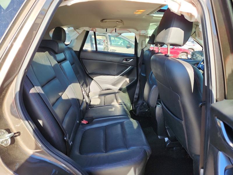 52185246 :رقم المزاد ، JM3KE2DY3G0639917 vin ، 2016 Mazda Cx-5 مزاد بيع