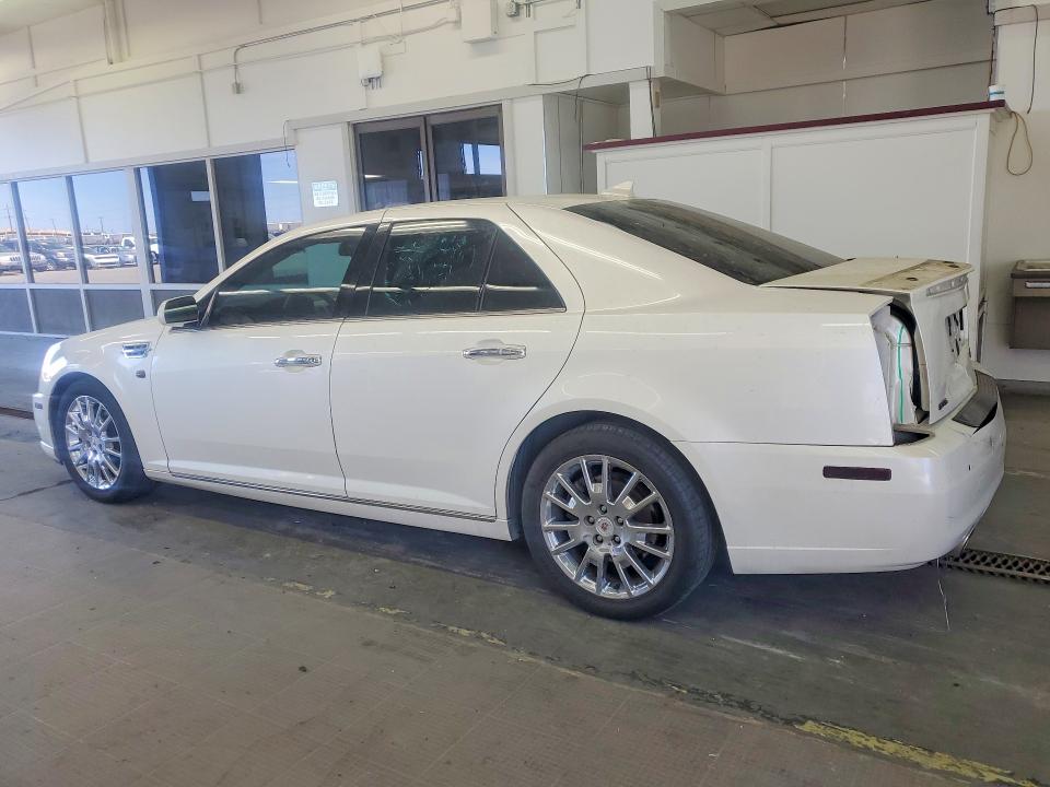 52470596 :رقم المزاد ، 1G6DX6ED3B0102099 vin ، 2011 Cadillac Sts مزاد بيع