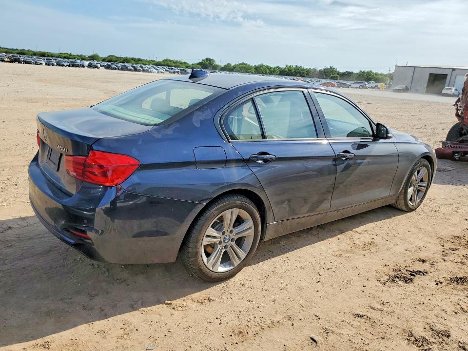 52824166 :رقم المزاد ، WBA8E3C50GK500202 vin ، 2016 Bmw 328 مزاد بيع