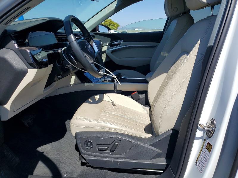 Продажа на аукционе авто 2024 Audi Q8 E-tron, vin: WA15AAGE0RB027625, номер лота: 52950746