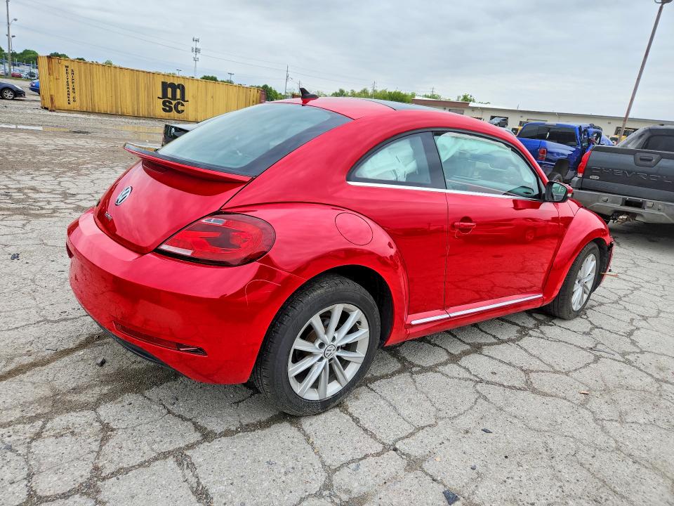 53511726 :رقم المزاد ، 3VWJD7ATXKM719408 vin ، 2019 Volkswagen Beetle مزاد بيع