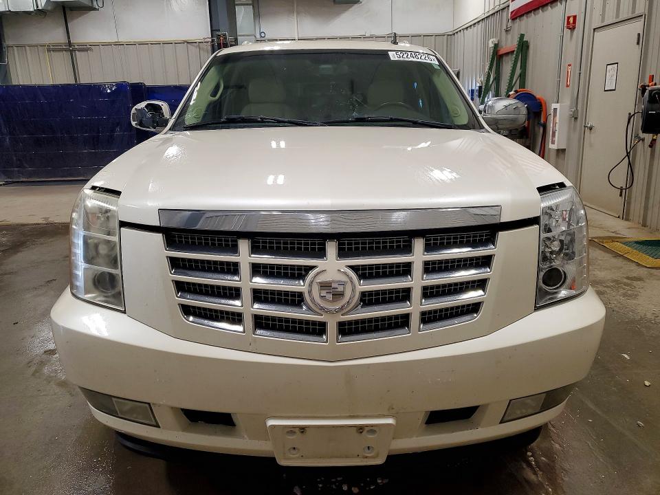 2008 Cadillac Escalade მანქანა იყიდება აუქციონზე, vin: 1GYFK66828R157003, აუქციონის ნომერი: 52248226